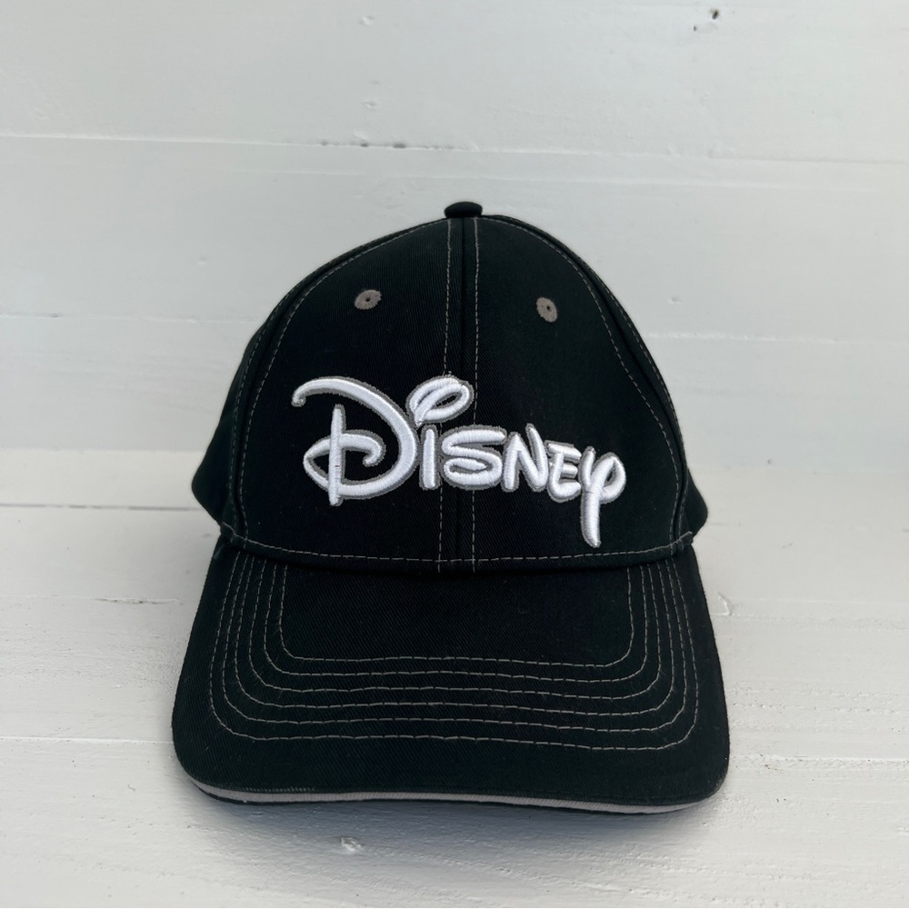 Disney Parks Black White Hat Cap Embroidered Baseball Summer Vacation
